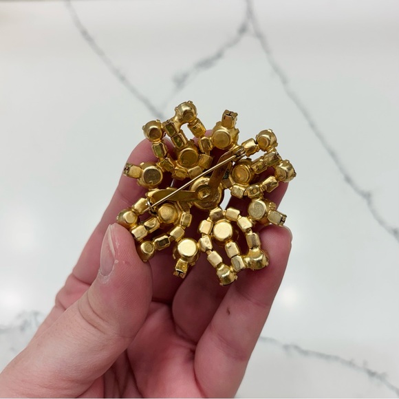 Vintage Jeweled Pink Toned Flower Costume Brooch - Picture 3 of 4